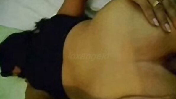 Hembusan Ganda Melalui Tangga video seks isap susu